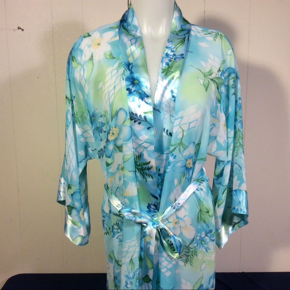 Sophia by Delicates Floral Robe women’s lightweight robe  size small